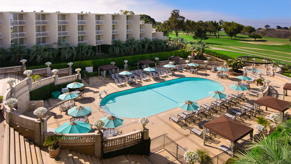 San Diego: Hilton La Jolla Torrey Pines Package | Deal | Costco Travel